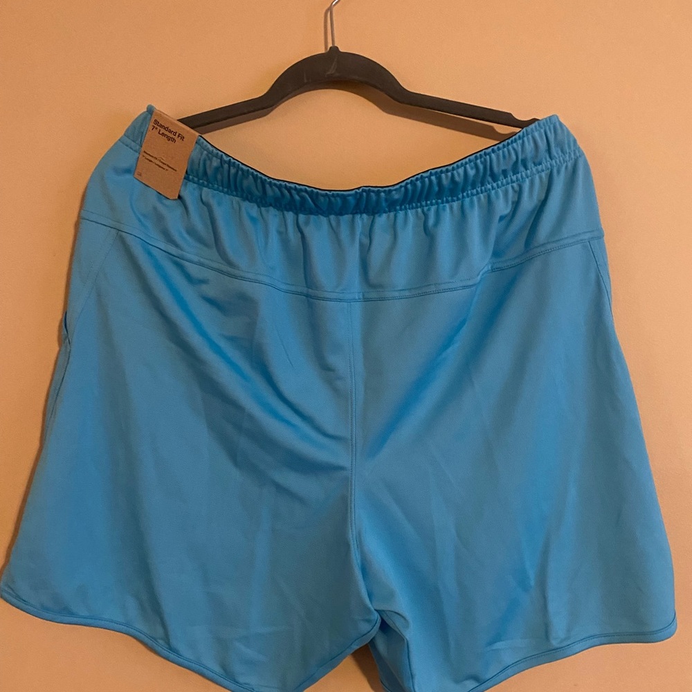 NWT Mens Nike Dri-Fit 7” Training Shorts